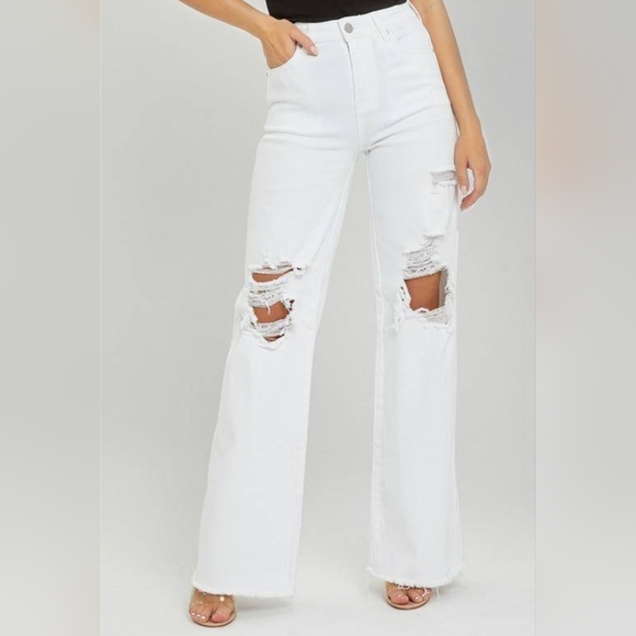 RISEN Denim - RISEN HR Distressed Wide Leg Raw Hem White Jeans 3/26 Stretch Denim